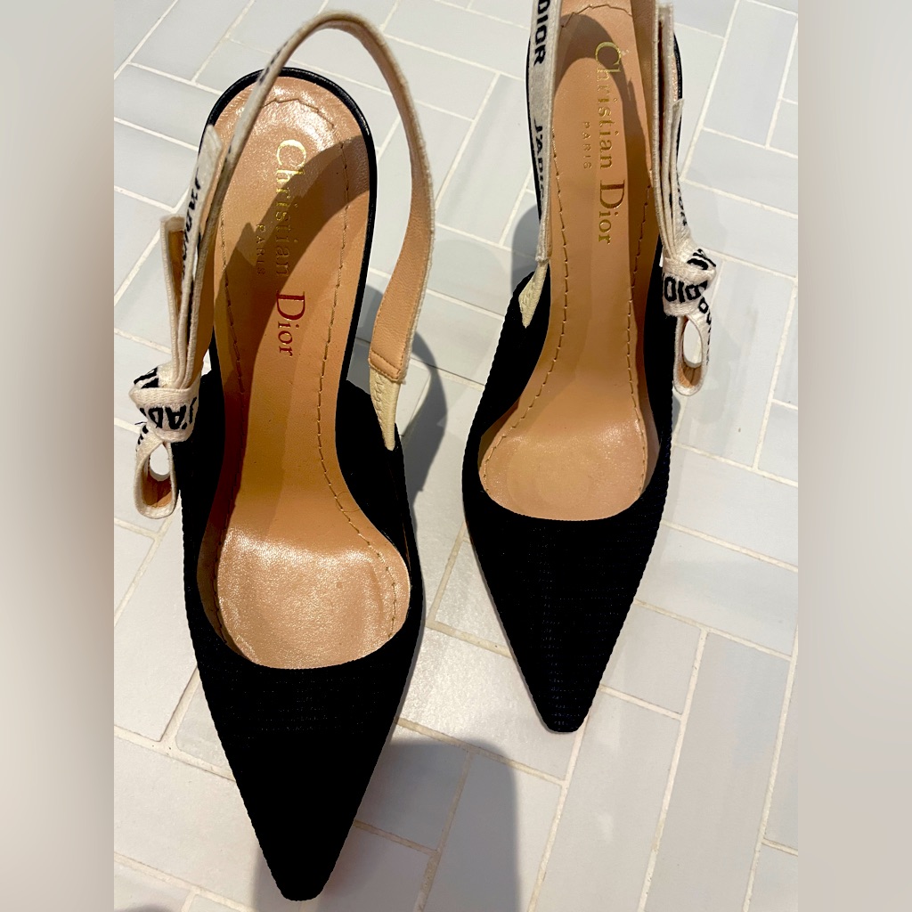 Dior J’adior Slingback Pump Black, Like New!